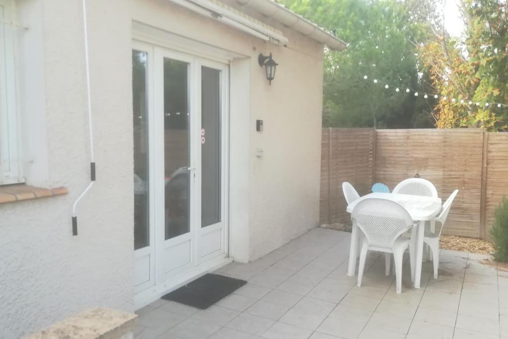 Gite Aux Aspres Logement De 65M² Fontcouverte  Exterior foto